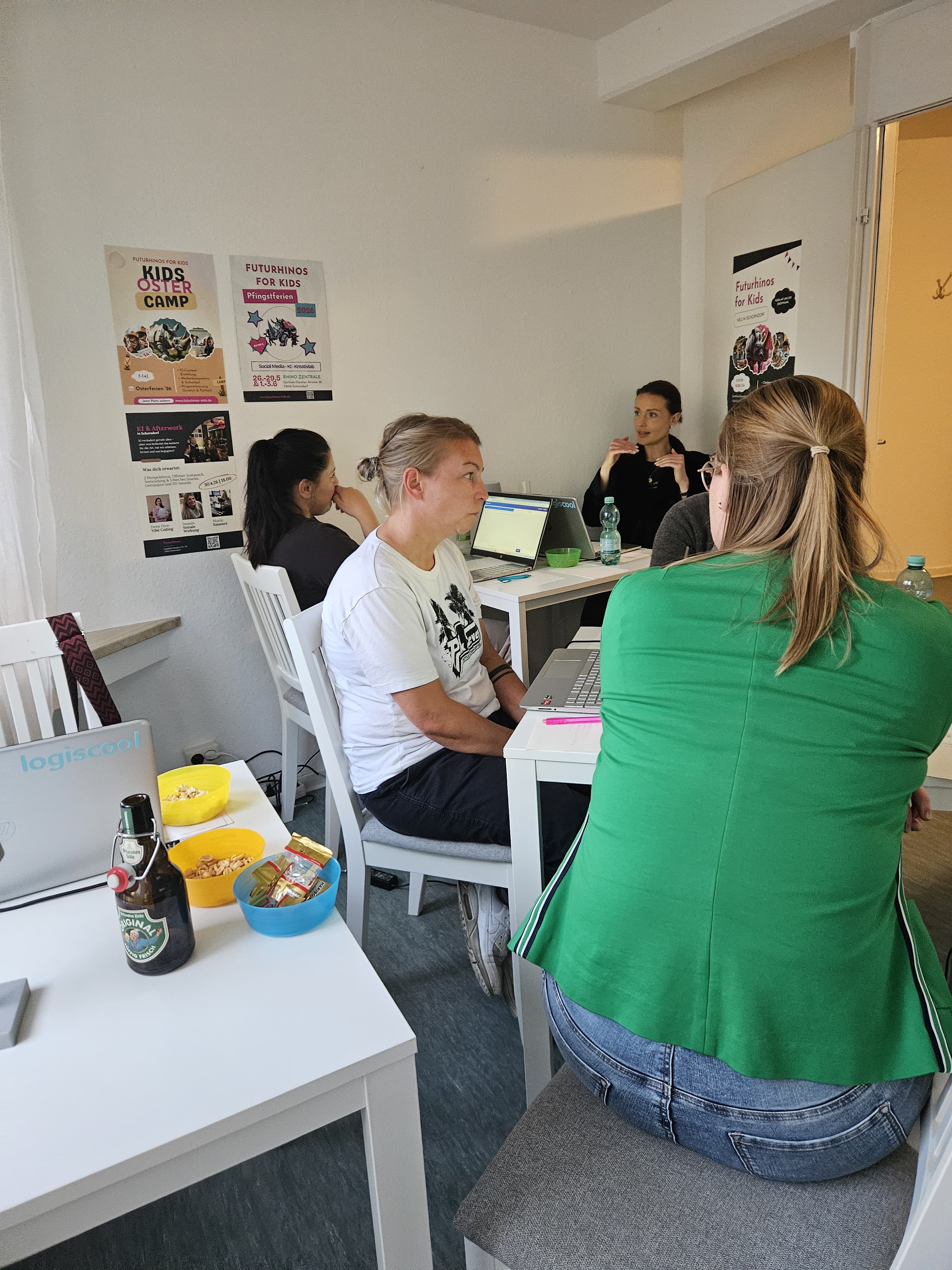 Female AI Night – Gemeinsames Arbeiten in entspannter Runde